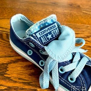 Kids Sz 11 Converse Sneakers